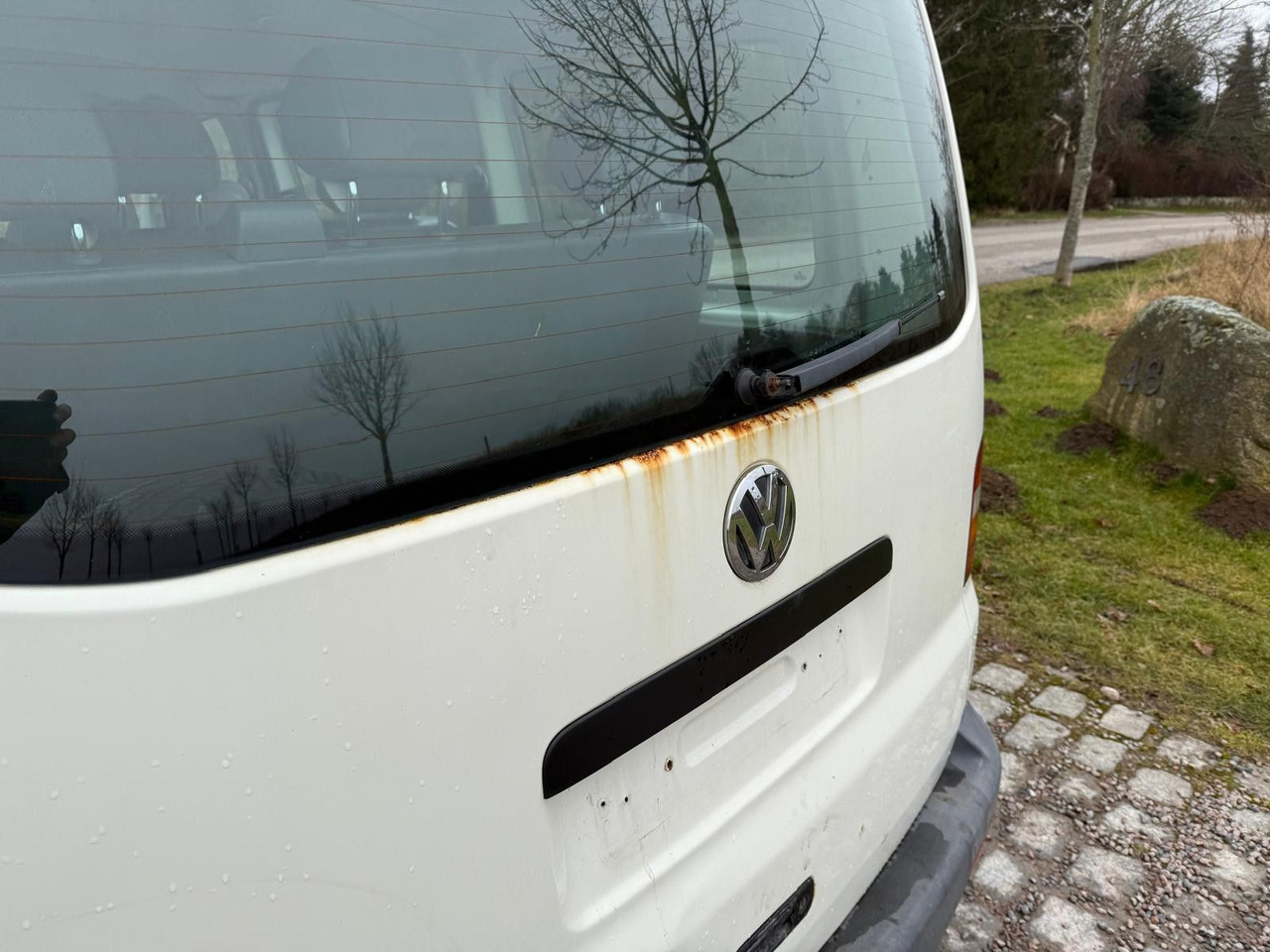 ميكروباص Volkswagen T5 Transporter 1.9 TDI *9 Sitze * 3900 €: صور 12 ميكروباص Volkswagen T5 Transporter 1.9 TDI *9 Sitze * 3900 €: صور 12