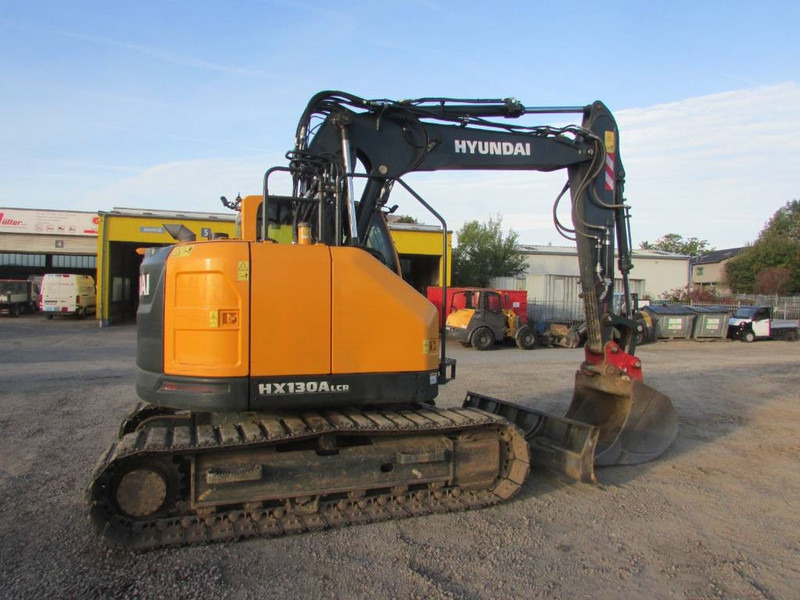 حفارات زحافة Hyundai HX 130 ALCR Kettenbagger 76.000 EUR / AC: صور 6