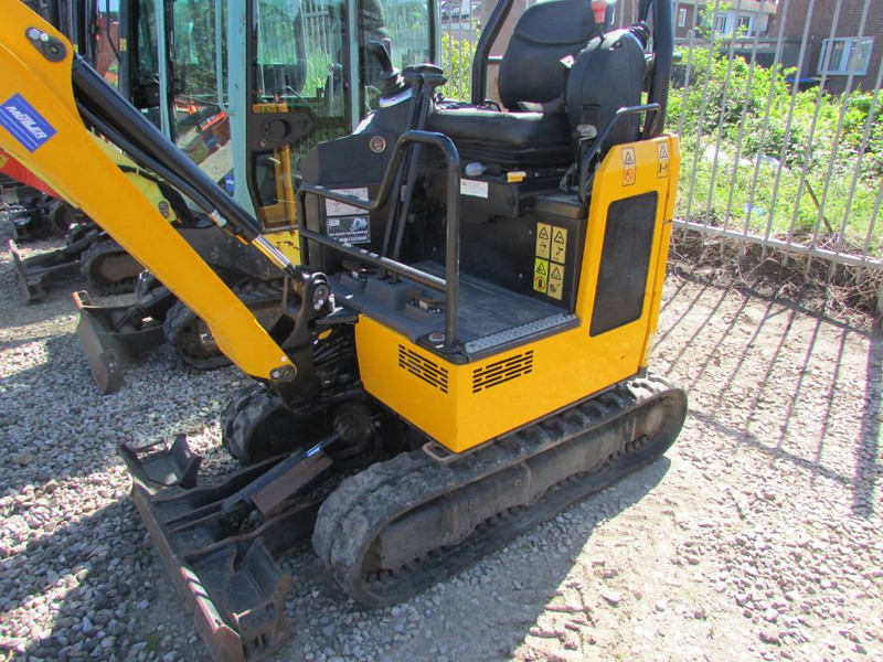 JCB 18 Z-1 T3 Canopy Minibagger 14.500 EUR - حفارة مصغرة: صور 2 JCB 18 Z-1 T3 Canopy Minibagger 14.500 EUR - حفارة مصغرة: صور 2