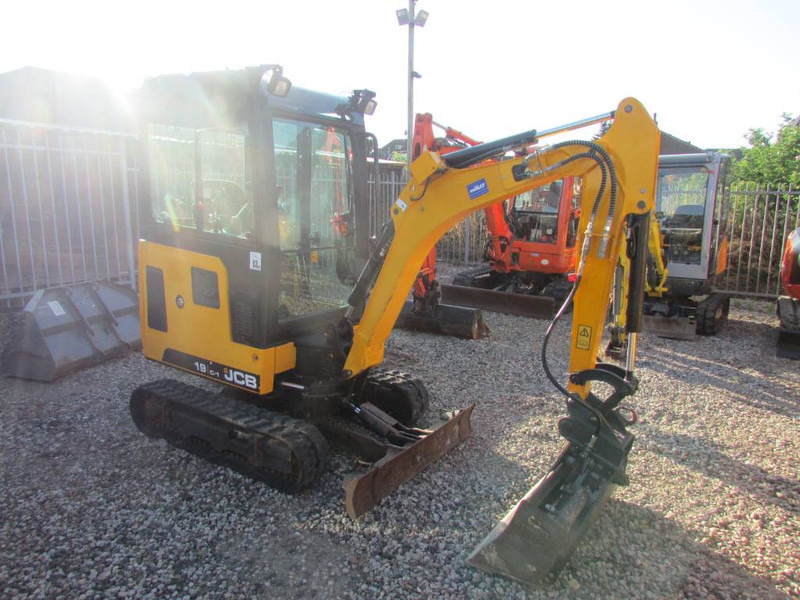 JCB 19 C-1 PC Minibagger 18.500 EUR - حفارة مصغرة: صور 3 JCB 19 C-1 PC Minibagger 18.500 EUR - حفارة مصغرة: صور 3