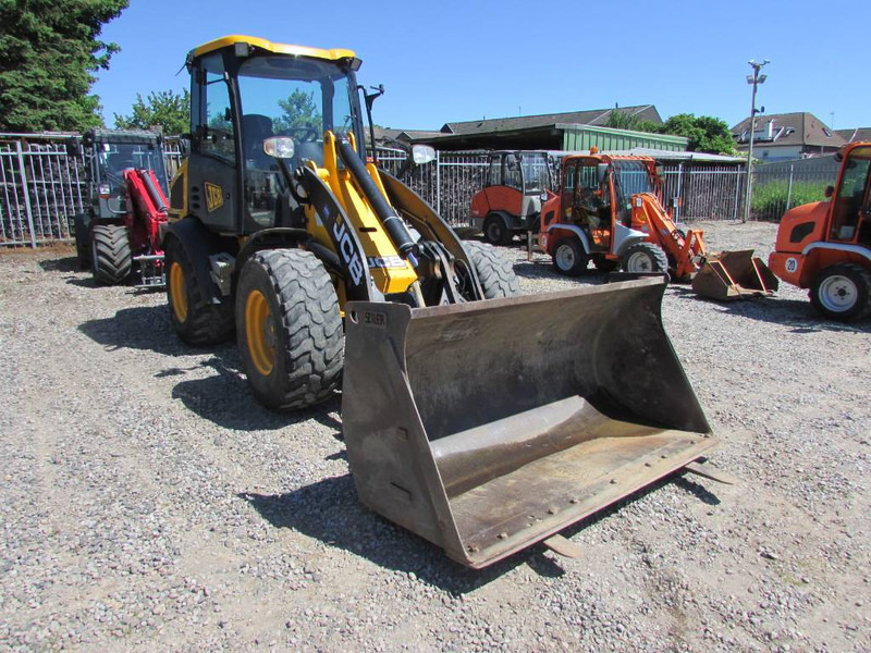 JCB 409 Radlader 29.000 EUR - اللودر بعجل: صور 3 JCB 409 Radlader 29.000 EUR - اللودر بعجل: صور 3