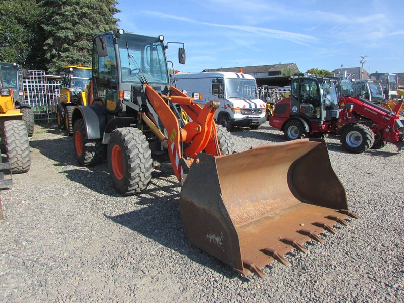 Komatsu WA 100 M-7 Radlader 31.000 EUR - اللودر بعجل: صور 3 Komatsu WA 100 M-7 Radlader 31.000 EUR - اللودر بعجل: صور 3