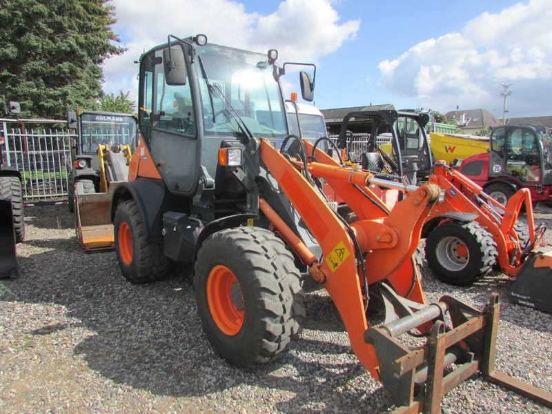 Komatsu WA 80-6 Radlader 27.500 EUR - اللودر بعجل: صور 2 Komatsu WA 80-6 Radlader 27.500 EUR - اللودر بعجل: صور 2
