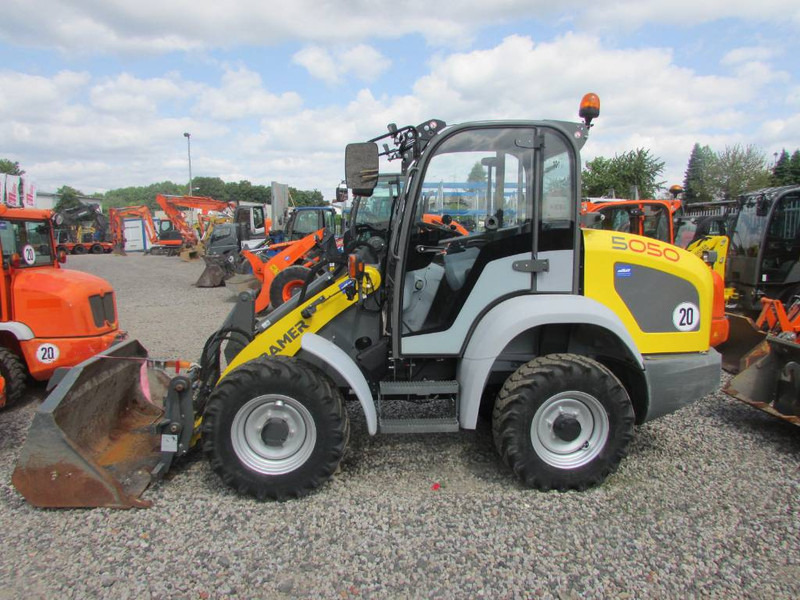 Kramer 5050 Radlader 37.500 EUR - اللودر بعجل: صور 1 Kramer 5050 Radlader 37.500 EUR - اللودر بعجل: صور 1