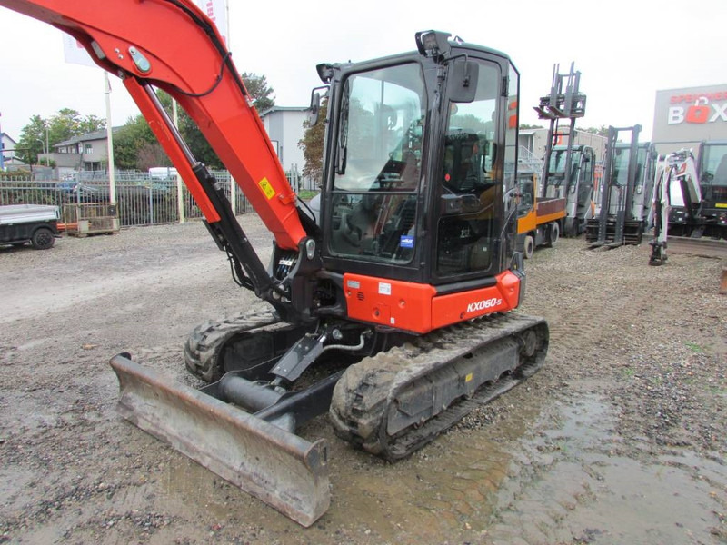 Kubota KX 060-5 Minibagger 48.000 EUR - حفارة مصغرة: صور 2 Kubota KX 060-5 Minibagger 48.000 EUR - حفارة مصغرة: صور 2