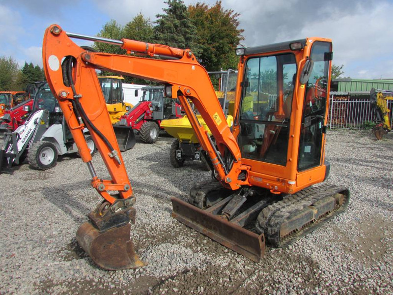Kubota U 27-4 Minibagger 20.000 EUR - حفارة مصغرة: صور 1 Kubota U 27-4 Minibagger 20.000 EUR - حفارة مصغرة: صور 1
