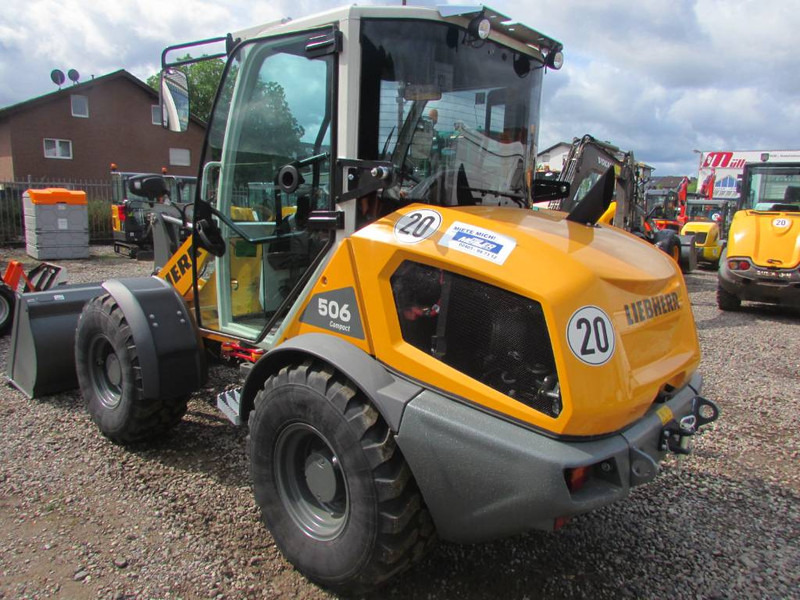 Liebherr L 506 C Compact 47.000 EUR netto Radlader 506C - اللودر بعجل: صور 4 Liebherr L 506 C Compact 47.000 EUR netto Radlader 506C - اللودر بعجل: صور 4