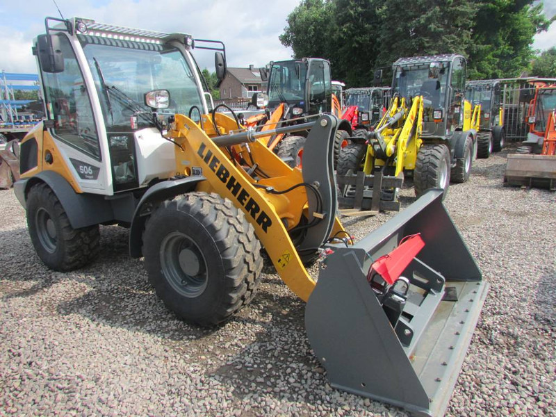 Liebherr L 506 C Compact 47.000 EUR netto Radlader 506C - اللودر بعجل: صور 2 Liebherr L 506 C Compact 47.000 EUR netto Radlader 506C - اللودر بعجل: صور 2