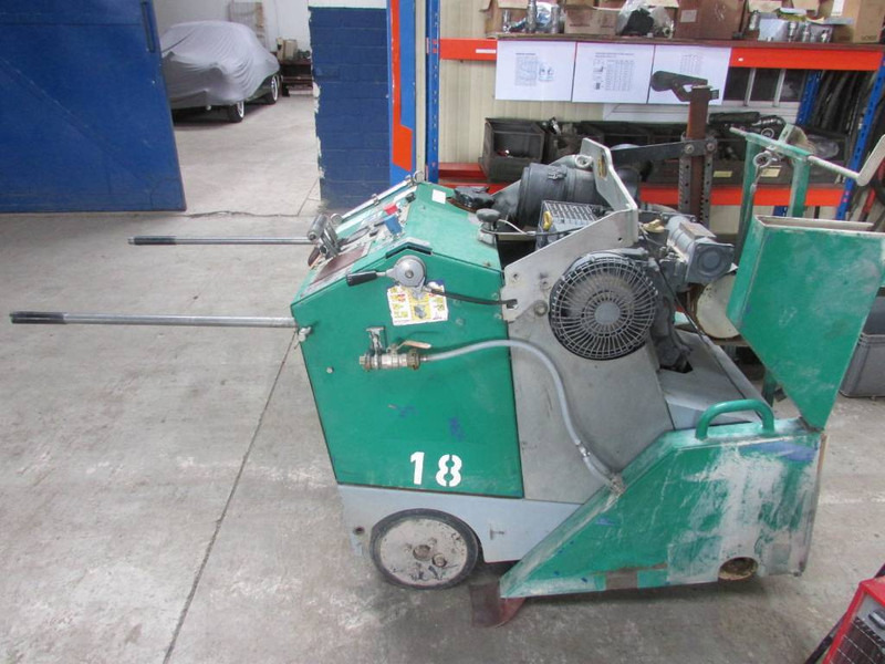 Lissmac FS 28 D Fugenschneider 6.000 EUR - معدات الخرسانة: صور 1 Lissmac FS 28 D Fugenschneider 6.000 EUR - معدات الخرسانة: صور 1