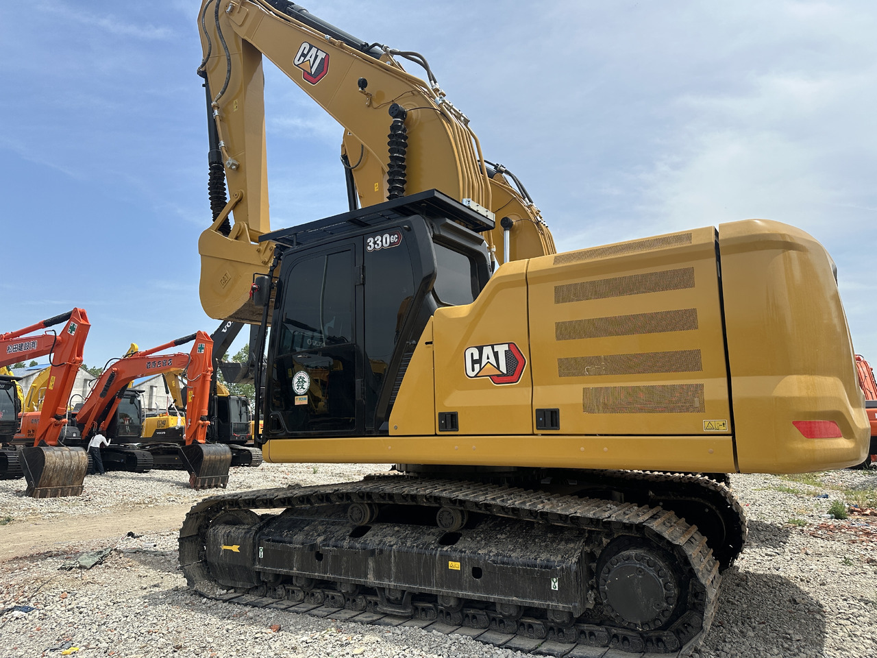 CATERPILLAR 330GC - حفارات زحافة: صور 1 CATERPILLAR 330GC - حفارات زحافة: صور 1