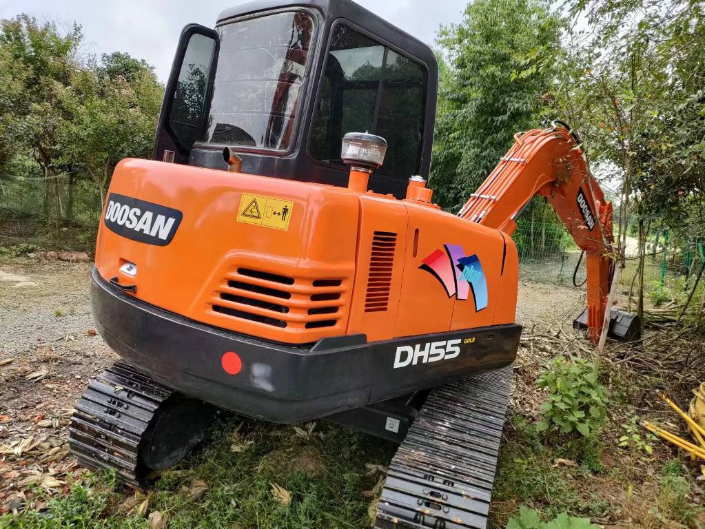 Doosan DH 55 - حفارة مصغرة: صور 3 Doosan DH 55 - حفارة مصغرة: صور 3
