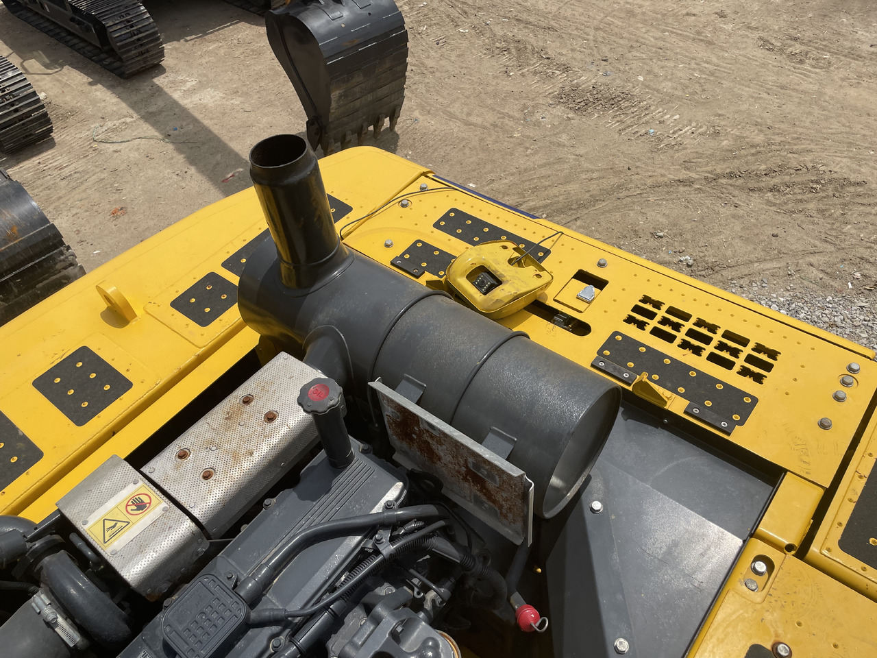حفارات زحافة KOMATSU PC350-8: صور 12