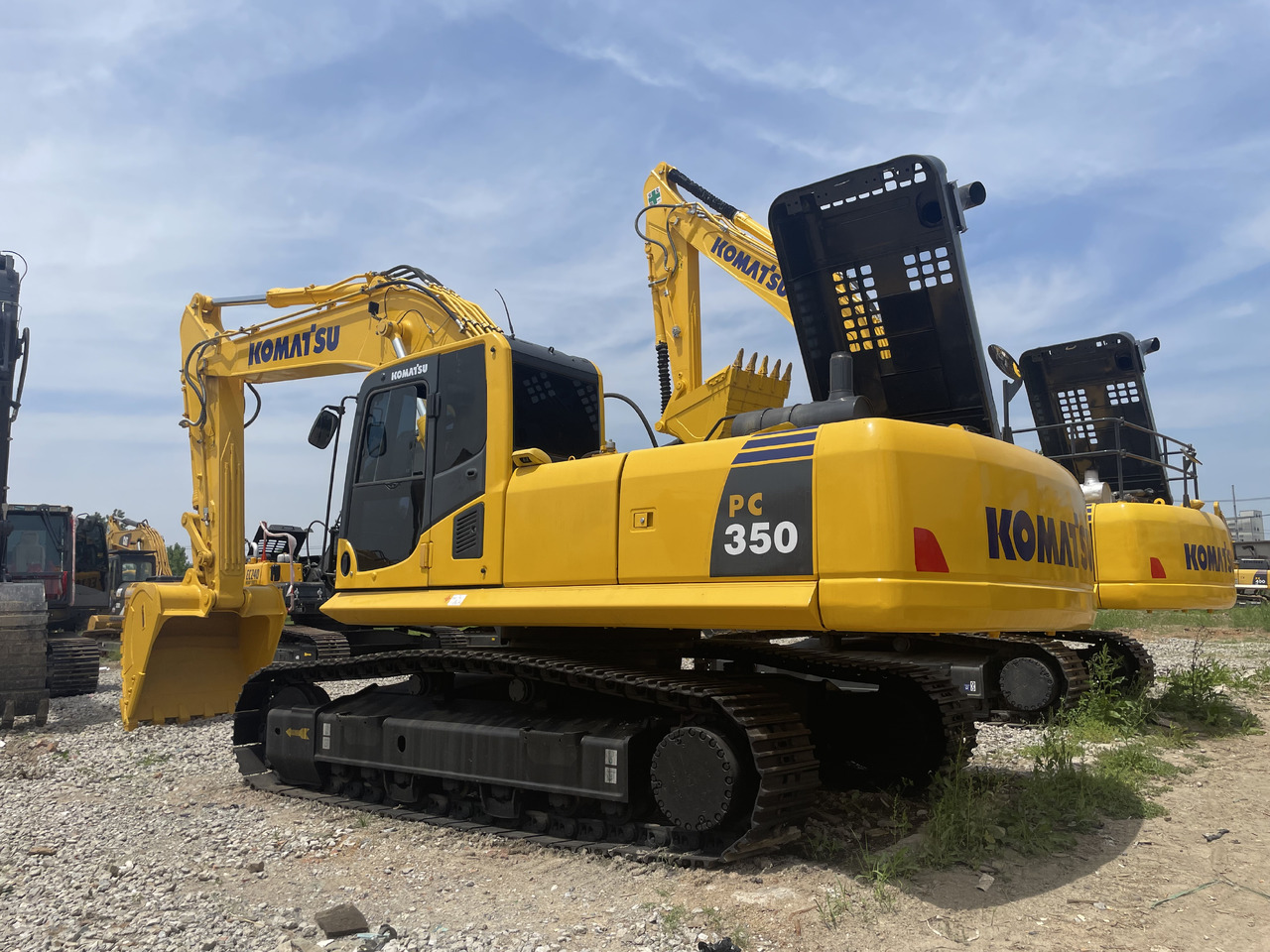 KOMATSU PC350-8 - حفارات زحافة: صور 1 KOMATSU PC350-8 - حفارات زحافة: صور 1
