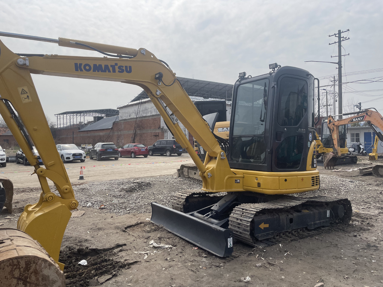 حفارة مصغرة KOMATSU PC55MR: صور 9 حفارة مصغرة KOMATSU PC55MR: صور 9