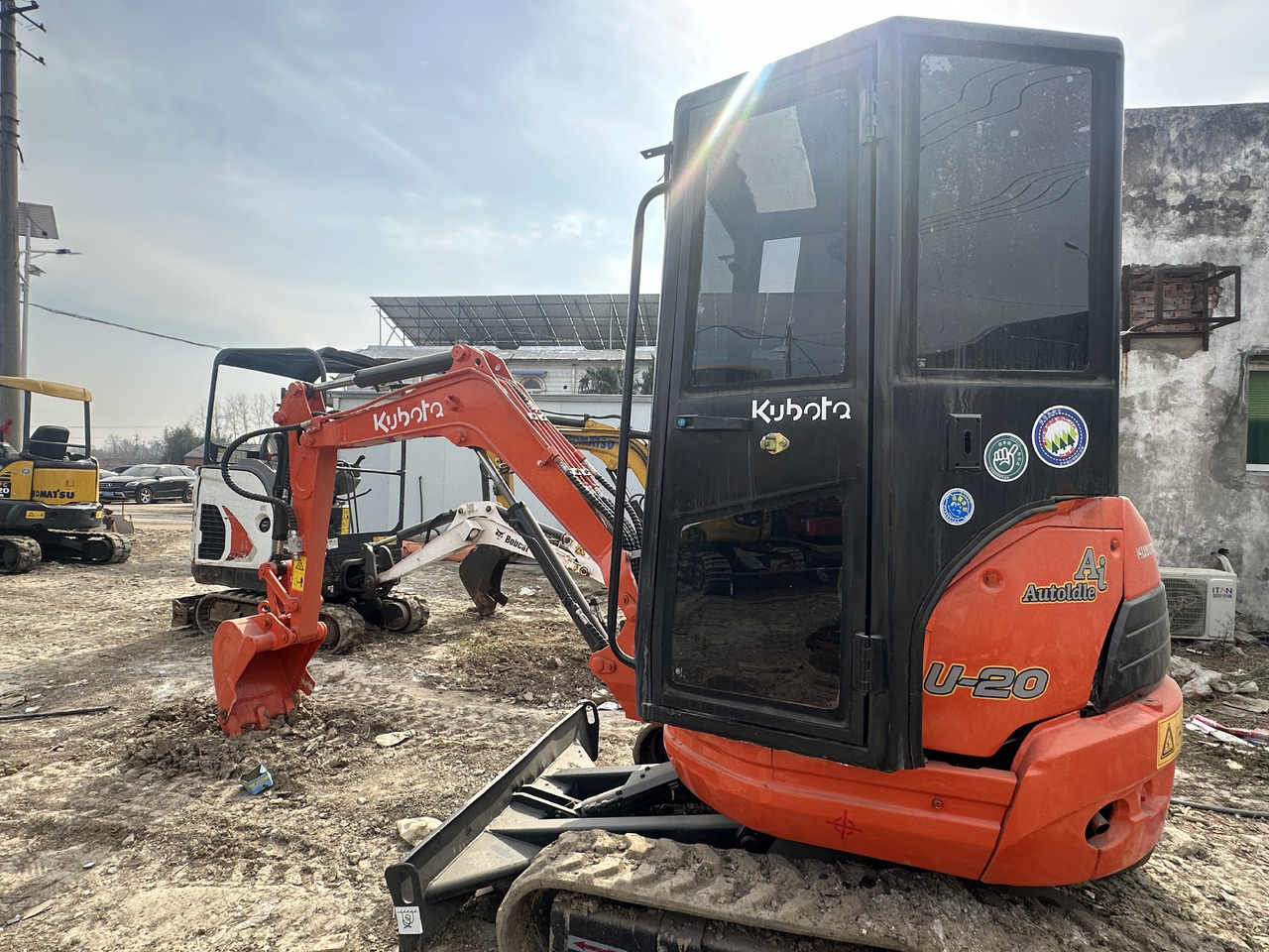 KUBOTA U-20 - حفارة مصغرة: صور 1 KUBOTA U-20 - حفارة مصغرة: صور 1
