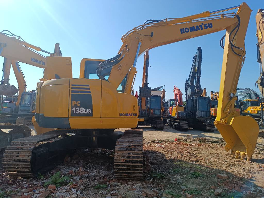 Komatsu PC 138US - حفارة مصغرة: صور 1 Komatsu PC 138US - حفارة مصغرة: صور 1