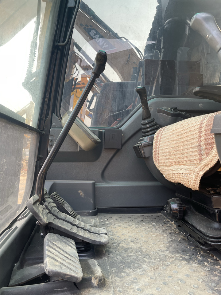 حفارات زحافة VOLVO EC140: صور 6