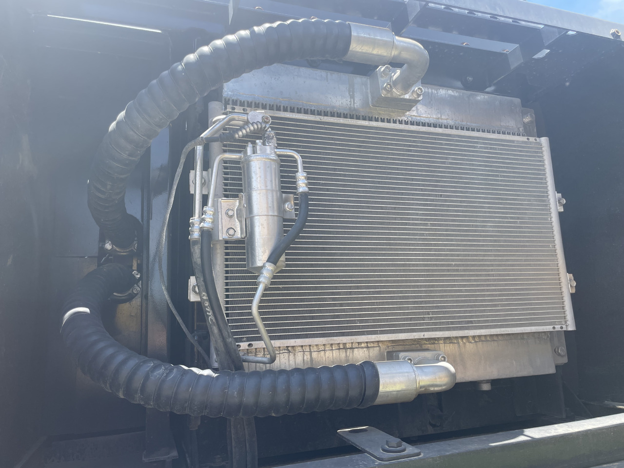 VOLVO EC240 - حفارات زحافة: صور 5 VOLVO EC240 - حفارات زحافة: صور 5