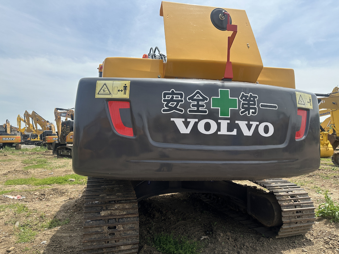 VOLVO EC250D - حفارات زحافة: صور 4 VOLVO EC250D - حفارات زحافة: صور 4