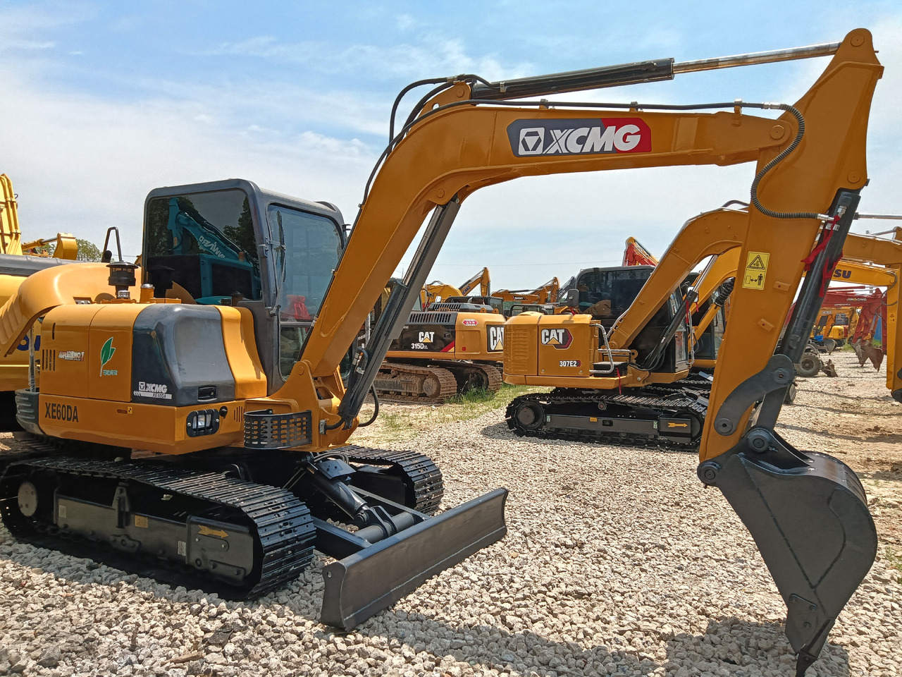 XCMG XE60DA - حفارات زحافة: صور 3 XCMG XE60DA - حفارات زحافة: صور 3