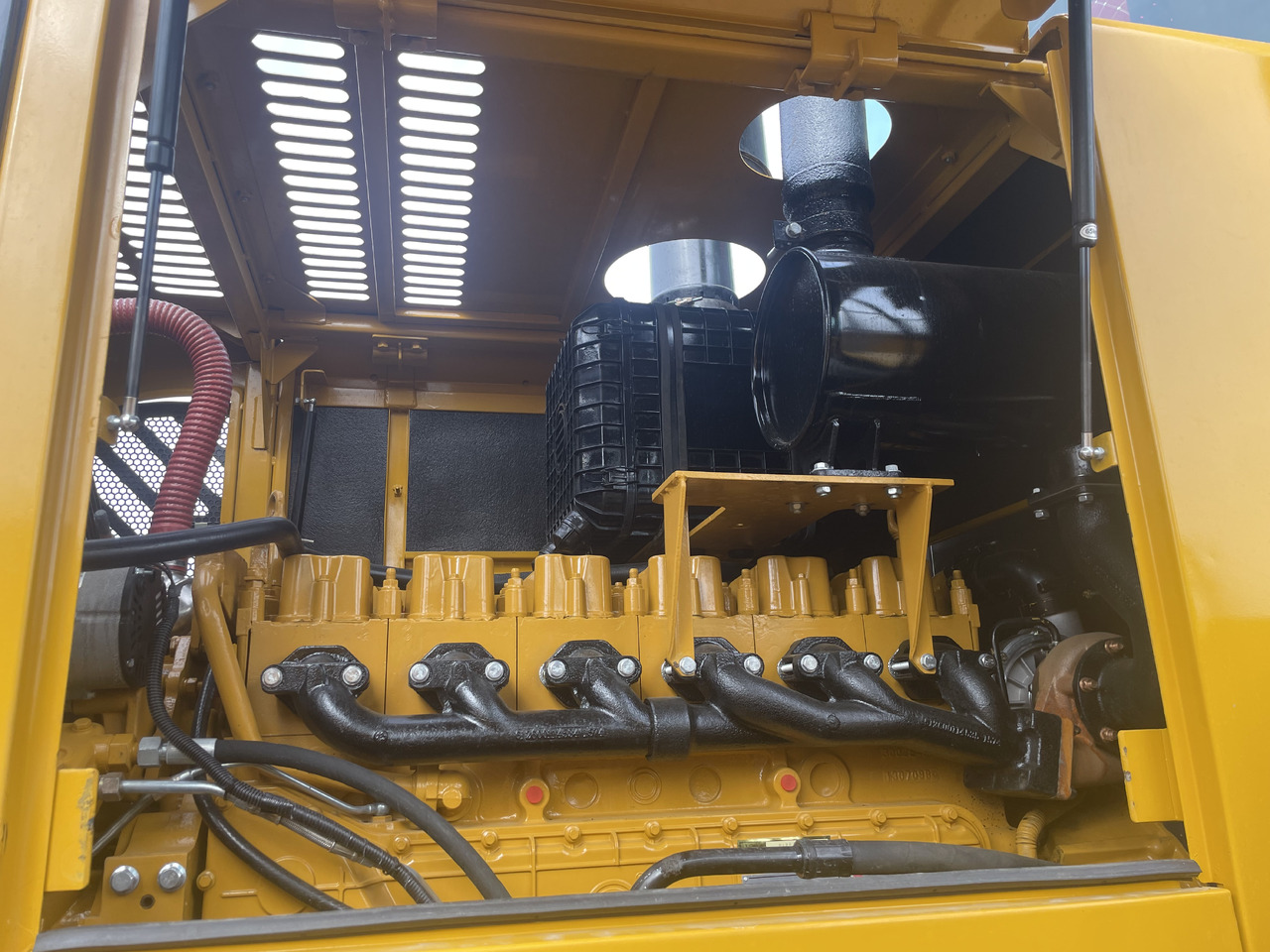 اللودر بعجل XCMG ZL50GN: صور 8