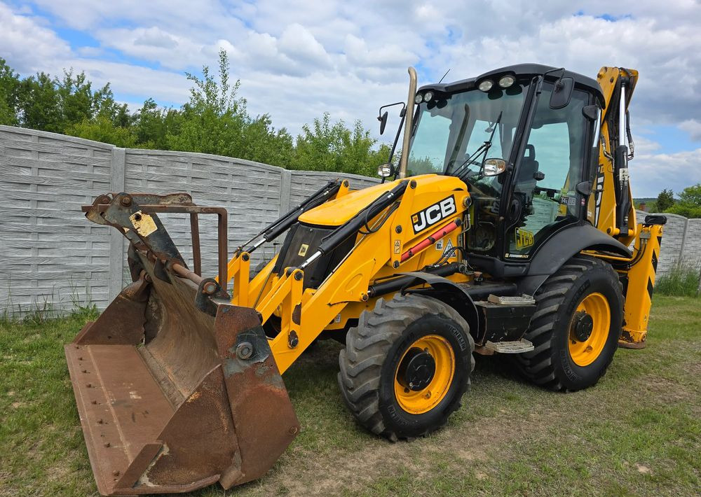 JCB - حفار متعدد الاستخدام: صور 1 JCB - حفار متعدد الاستخدام: صور 1
