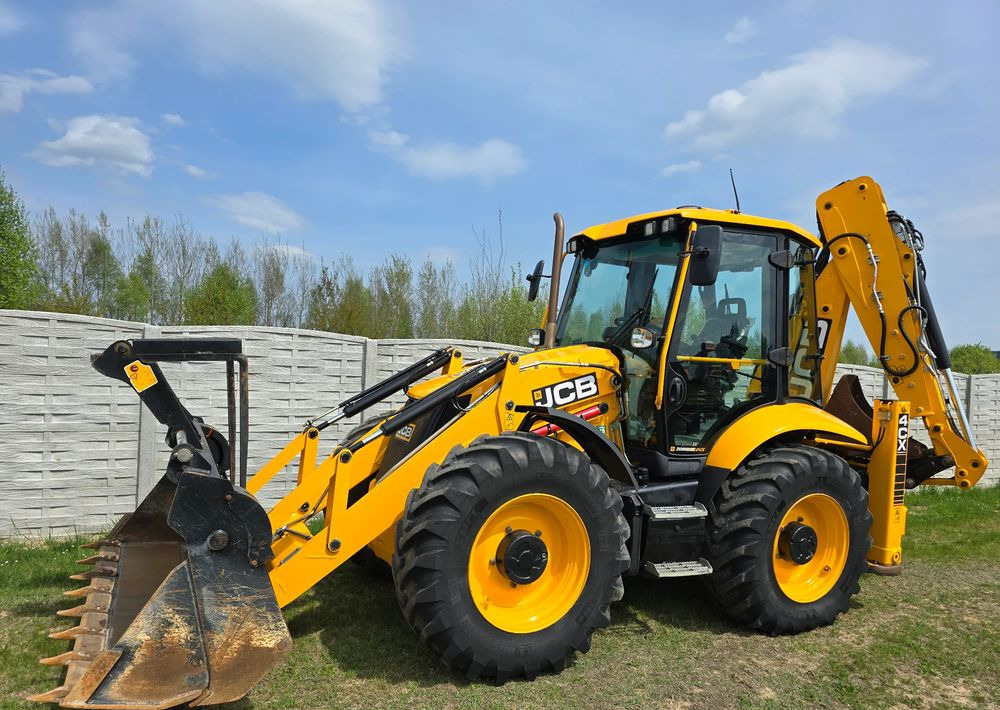 JCB - حفار متعدد الاستخدام: صور 1 JCB - حفار متعدد الاستخدام: صور 1