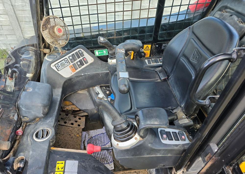 JCB - شيول صغير: صور 3 JCB - شيول صغير: صور 3