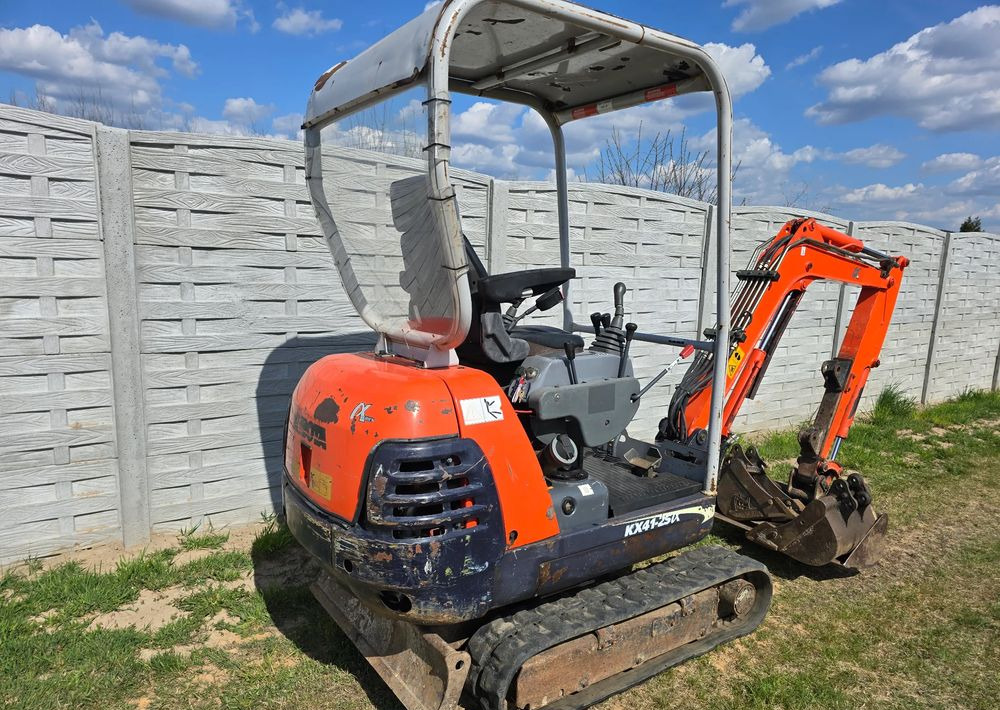 Kubota - حفارة مصغرة: صور 5 Kubota - حفارة مصغرة: صور 5