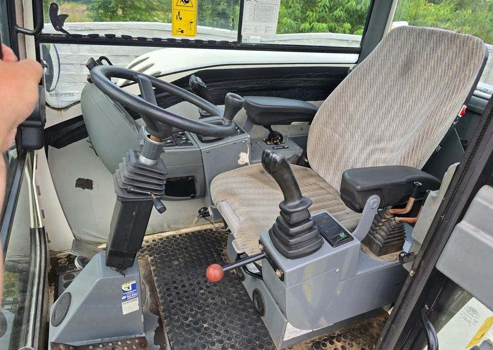 Terex - حفارة على عجلات: صور 2 Terex - حفارة على عجلات: صور 2