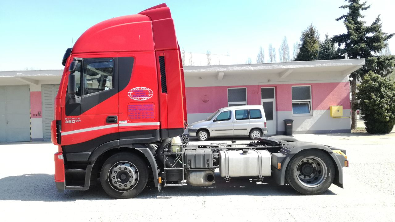 IVECO AS440T/FP-LT - شاحنة جرار: صور 3 IVECO AS440T/FP-LT - شاحنة جرار: صور 3