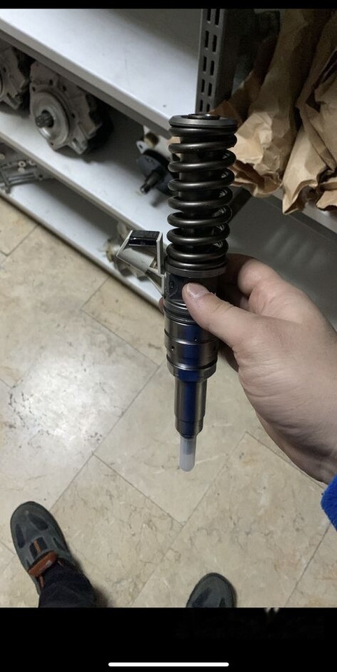 Bosch 2008-2022 0414703008 Bosch 2012-2022 - حاقن - شاحنة: صور 3 Bosch 2008-2022 0414703008 Bosch 2012-2022 - حاقن - شاحنة: صور 3