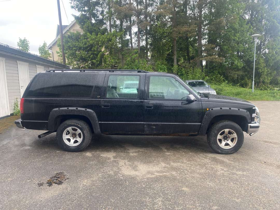 1997 Chevrolet Suburban 5,7l Vortec EU-GODKJENT - سيارة: صور 4 1997 Chevrolet Suburban 5,7l Vortec EU-GODKJENT - سيارة: صور 4