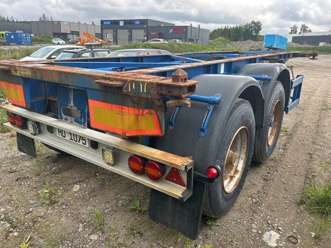 2004 Container-henger TURBO`HOET CONTAINERSEMITRAILER EU-godkjent - شاحنات الحاويات/ جسم علوي قابل للتغيير نصف مقطورة: صور 3 2004 Container-henger TURBO`HOET CONTAINERSEMITRAILER EU-godkjent - شاحنات الحاويات/ جسم علوي قابل للتغيير نصف مقطورة: صور 3