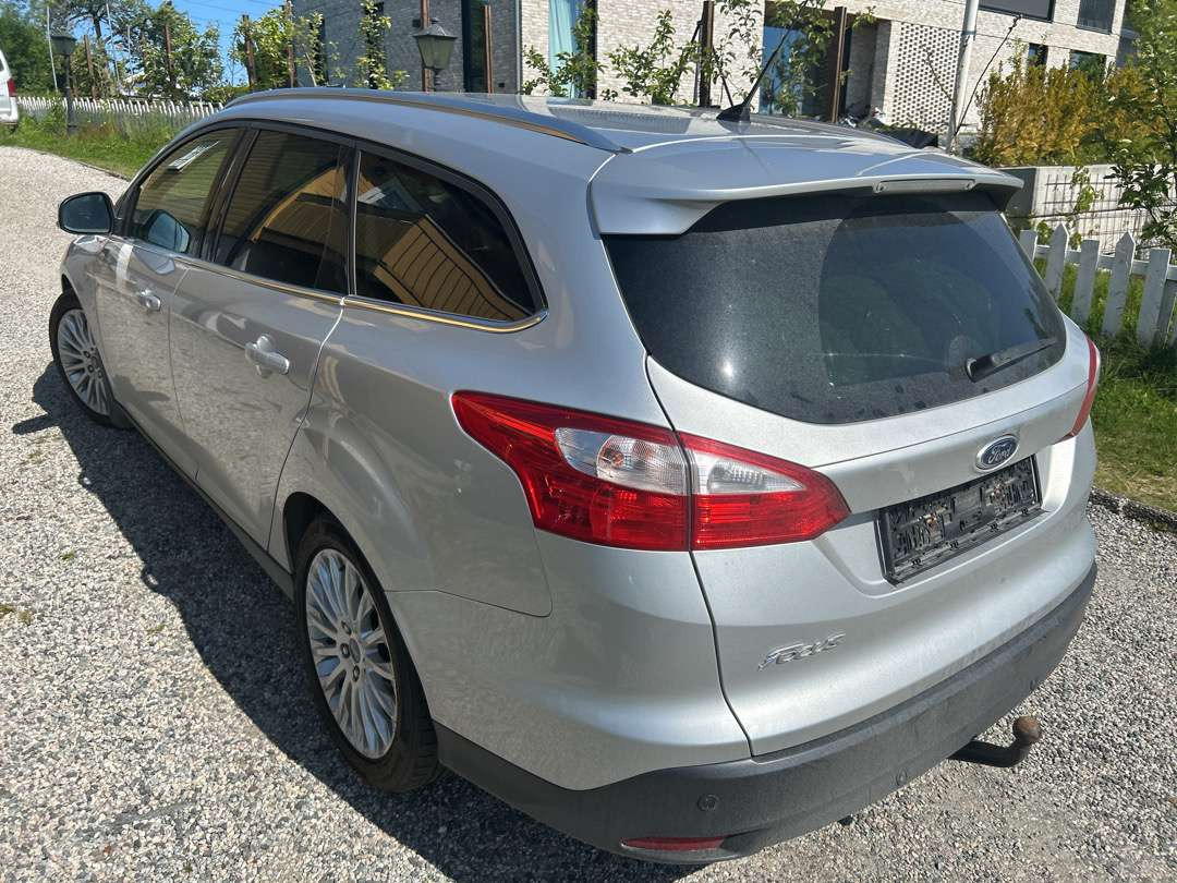 2013 PersonbilFORD FOCUS Automat diesel. - سيارة ستيشن: صور 4 2013 PersonbilFORD FOCUS Automat diesel. - سيارة ستيشن: صور 4