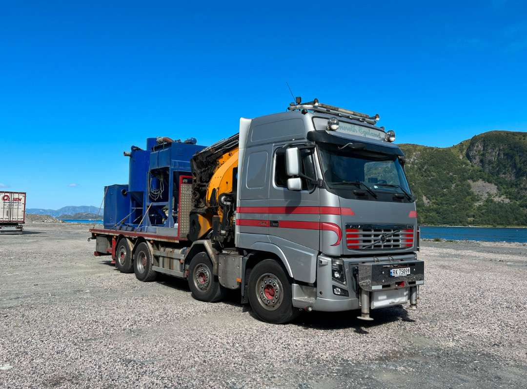 2014 Volvo FH16 750 EU-godkjent - شاحنة كرين: صور 5 2014 Volvo FH16 750 EU-godkjent - شاحنة كرين: صور 5
