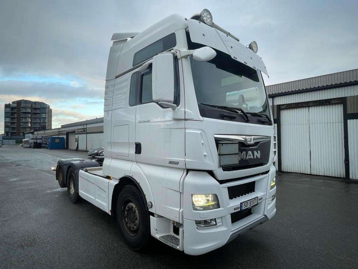 2016 MAN TGX 28.560 - شاحنة جرار: صور 3 2016 MAN TGX 28.560 - شاحنة جرار: صور 3
