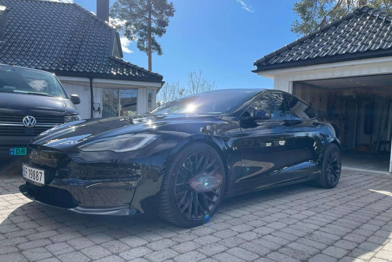 2022 Personbil Tesla Model S Plaid - سيارة: صور 1 2022 Personbil Tesla Model S Plaid - سيارة: صور 1