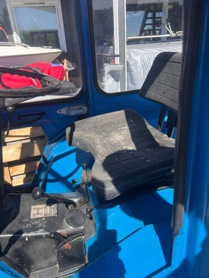 Iseki TX1500 brøyteskjær og feiekost - جرار: صور 3 Iseki TX1500 brøyteskjær og feiekost - جرار: صور 3