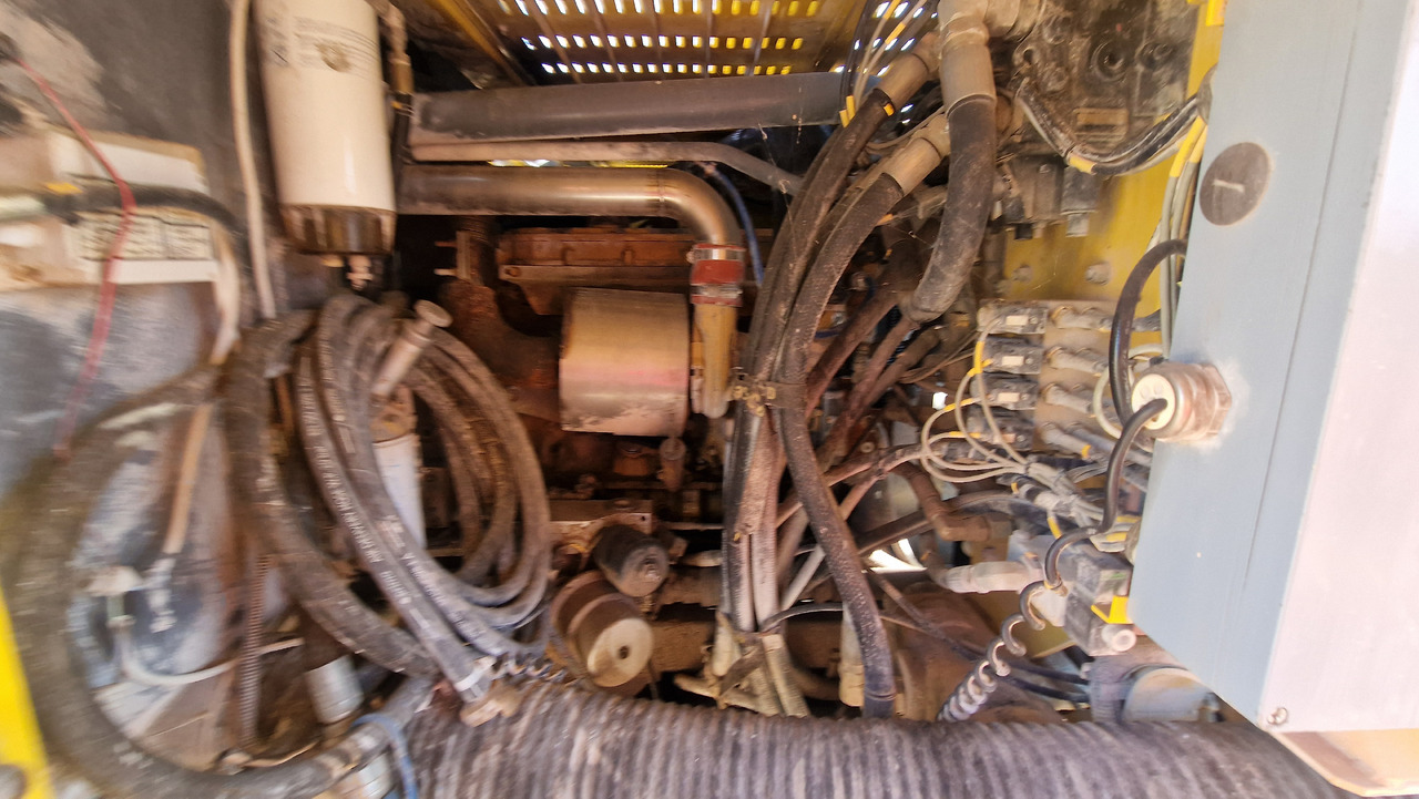 ماكينات التعدين Atlas Copco F6-32: صور 37