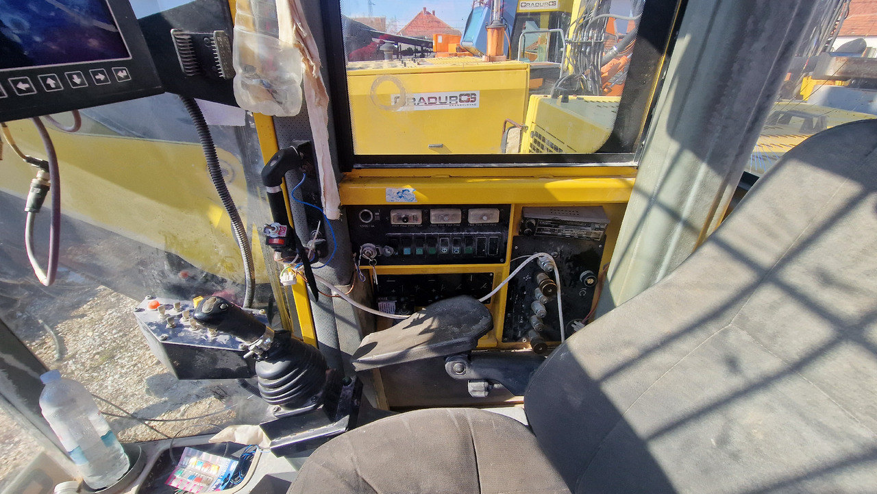 ماكينات التعدين Atlas Copco F6-32: صور 41