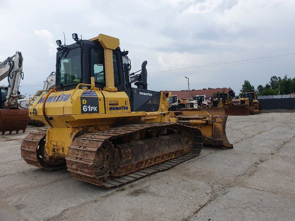 Komatsu D 61 PX-15 E0 - بلدوزر: صور 4 Komatsu D 61 PX-15 E0 - بلدوزر: صور 4