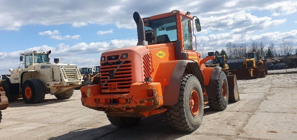 Volvo L 90 E - اللودر بعجل: صور 4 Volvo L 90 E - اللودر بعجل: صور 4