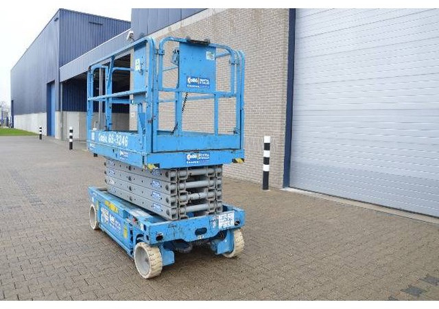 Genie GS 3246 | 2006 - رافعات مقصية: صور 2 Genie GS 3246 | 2006 - رافعات مقصية: صور 2