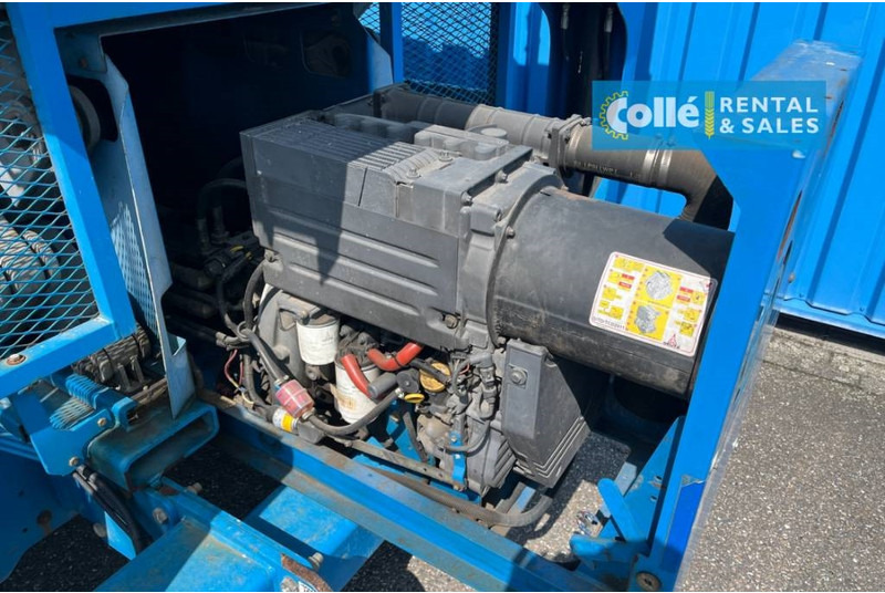 Genie GS 4390 RT | 2008 - رافعات مقصية: صور 5 Genie GS 4390 RT | 2008 - رافعات مقصية: صور 5