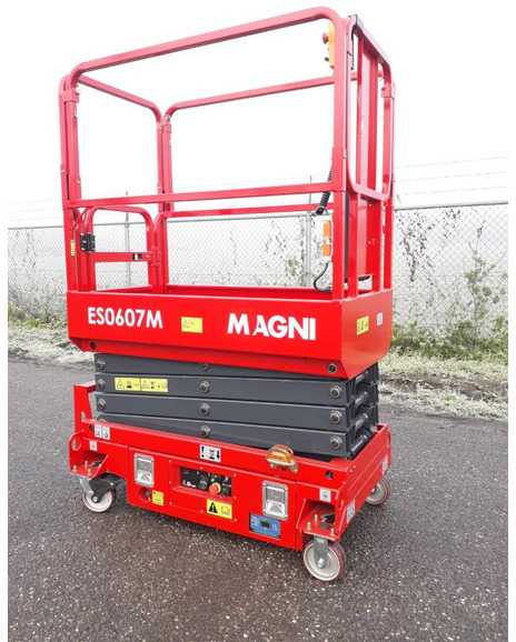 MAGNI ES 0607 M - رافعات مقصية: صور 5 MAGNI ES 0607 M - رافعات مقصية: صور 5