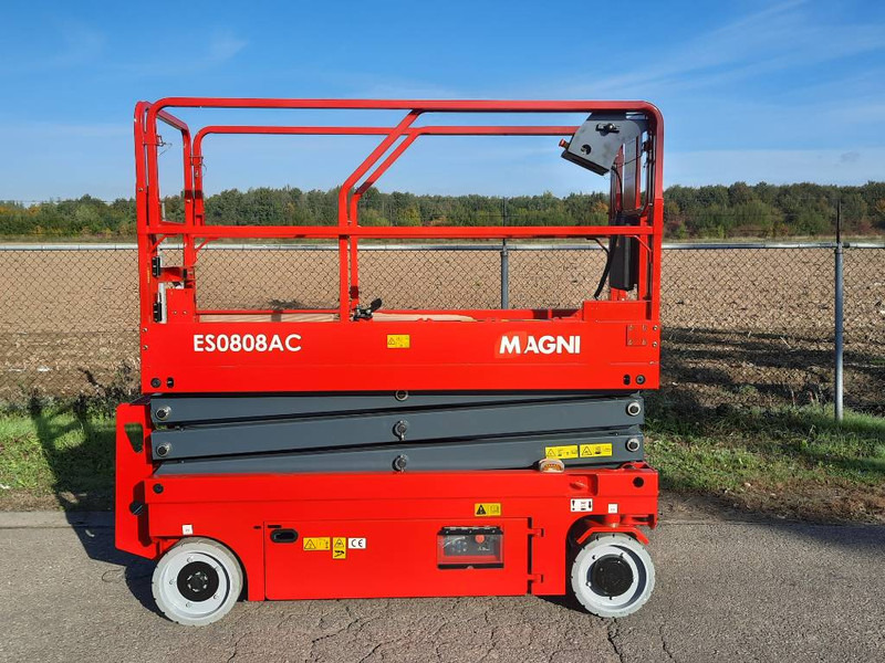 MAGNI ES 0808 AC | 2022 - رافعات مقصية: صور 1 MAGNI ES 0808 AC | 2022 - رافعات مقصية: صور 1