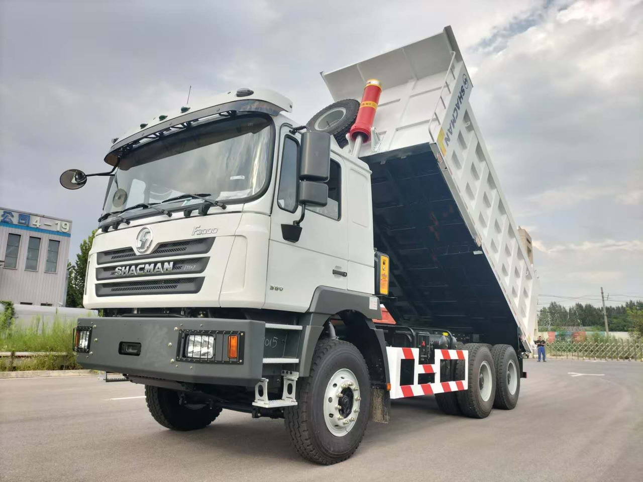 SHACMAN F3000 - قلابات: صور 2 SHACMAN F3000 - قلابات: صور 2