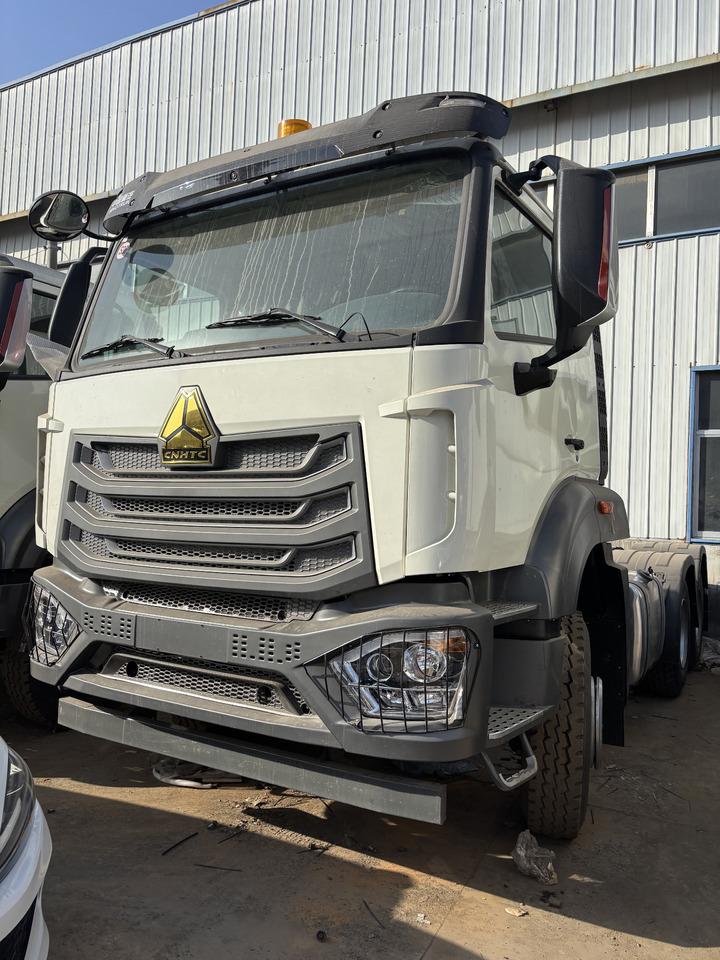 SINOTRUCK HOWO - شاحنة جرار: صور 1 SINOTRUCK HOWO - شاحنة جرار: صور 1