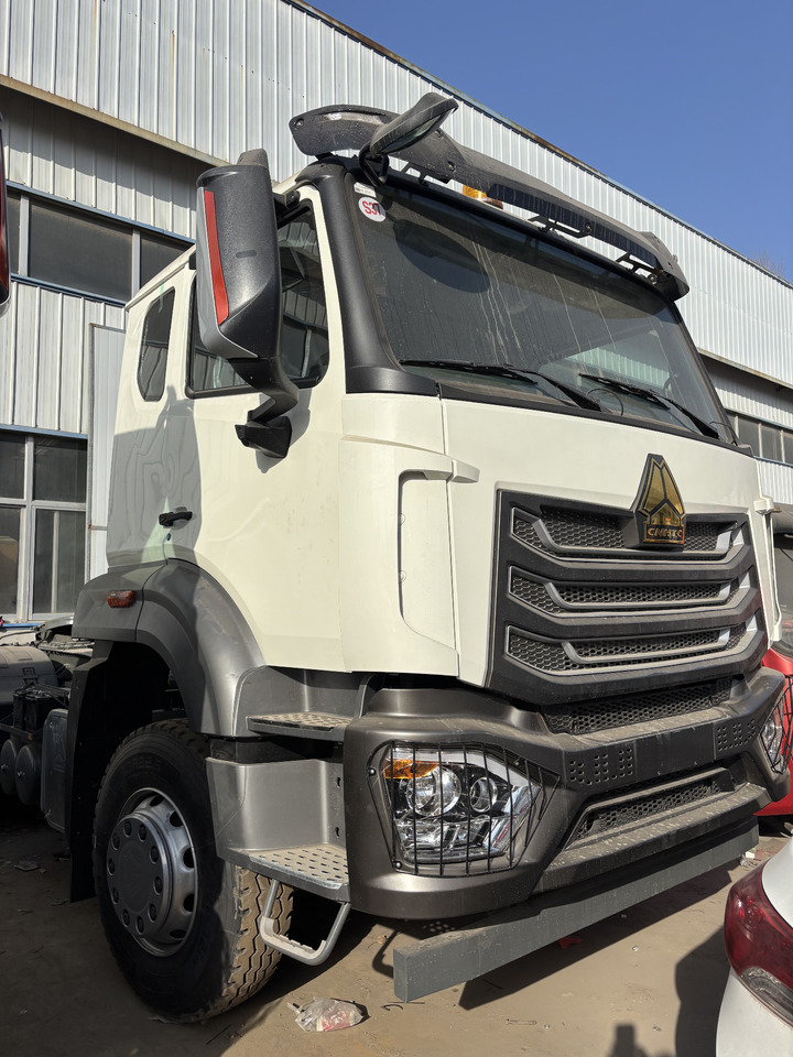 SINOTRUCK HOWO - شاحنة جرار: صور 2 SINOTRUCK HOWO - شاحنة جرار: صور 2